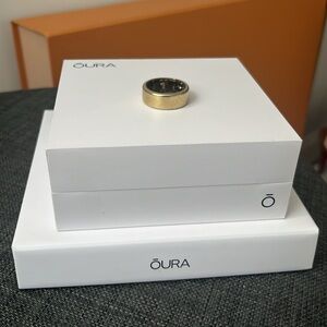 Oura Ring - Horizon - Yellow Gold, size 7